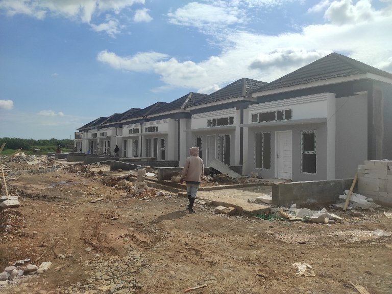RUMAH STRATEGIS DALAM KOTA MAKASSAR BERLOKASI DI TAMALANREA