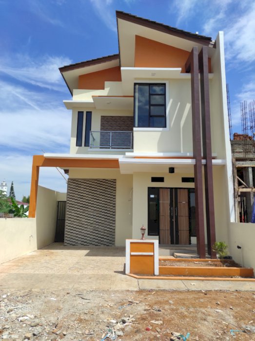 Rumah 2 Lantai di jalan Hertasning Baru 082388557778