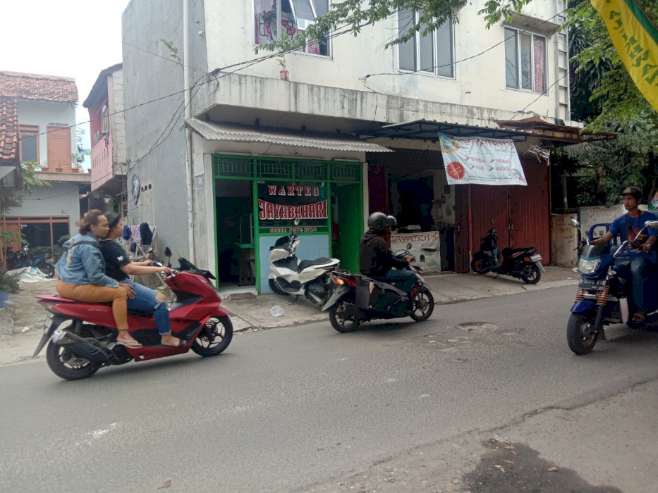 Ruko Ceger Jurangmangu Barat Tangerang Selatan