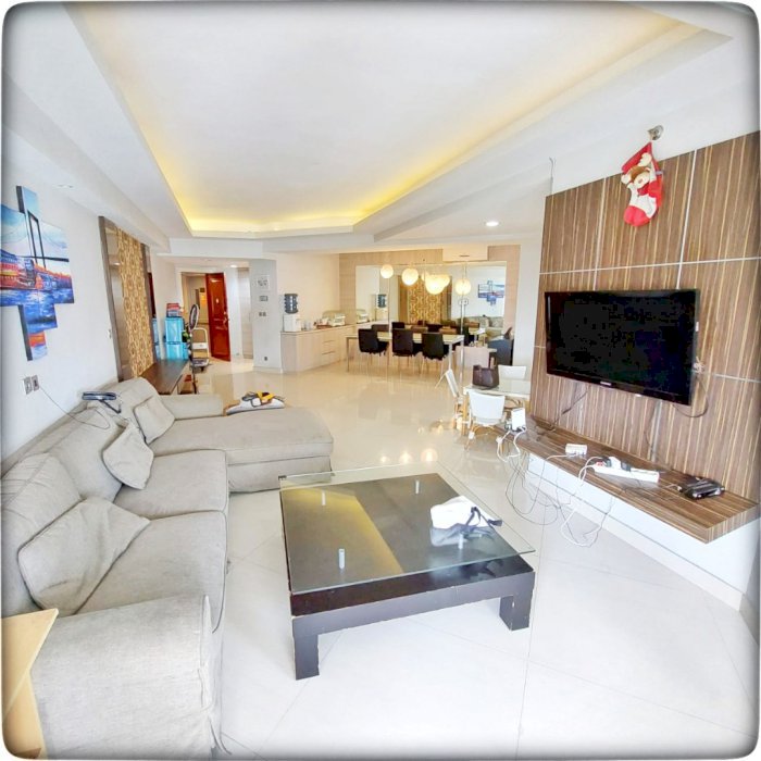 Dijual Cepat Unit Renov 3 dan 1BR Full Furnish City View