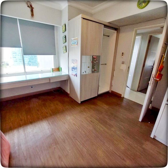 Dijual Cepat Unit Renov 3 dan 1BR Full Furnish City View