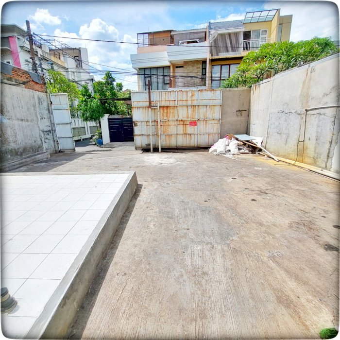 Dijual Cepat Tanah Bentuk Kotak di Pulo Macan Jakarta Barat