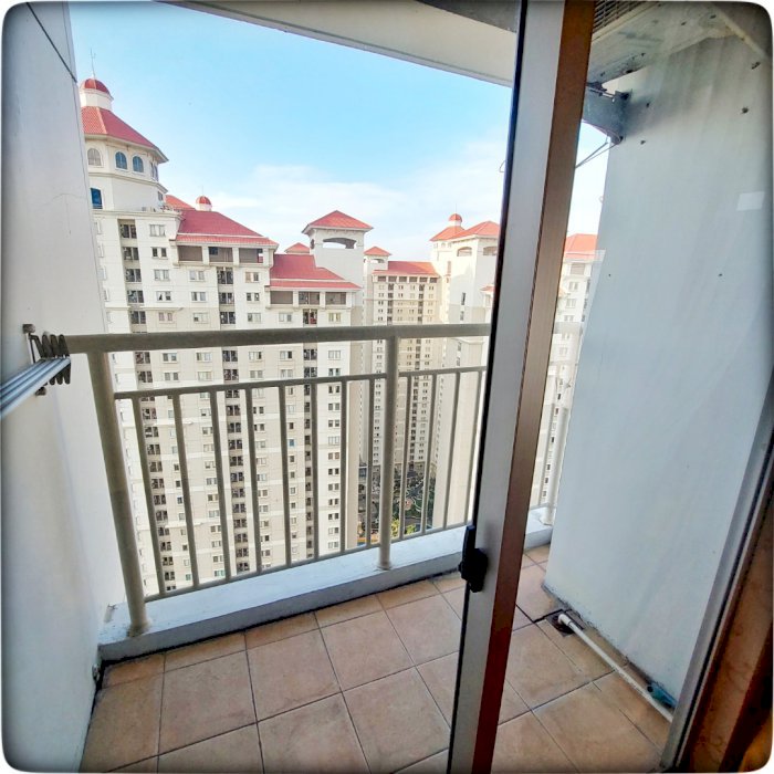 Dijual Cepat Unit 3+1BR Furnish Siap Huni Tinggal Bawa Koper Saja