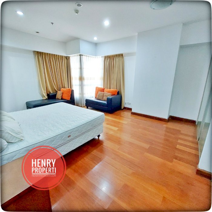 Dijual Unit 3+1BR Baru Renov Best View Full Furnish di Somertset Berli