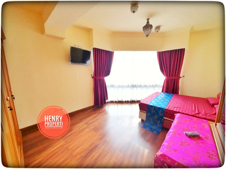 Dijual Harga Spesial Unit.Sudut 2 dan 1BR.Sdh Renov di Taman Anggrek