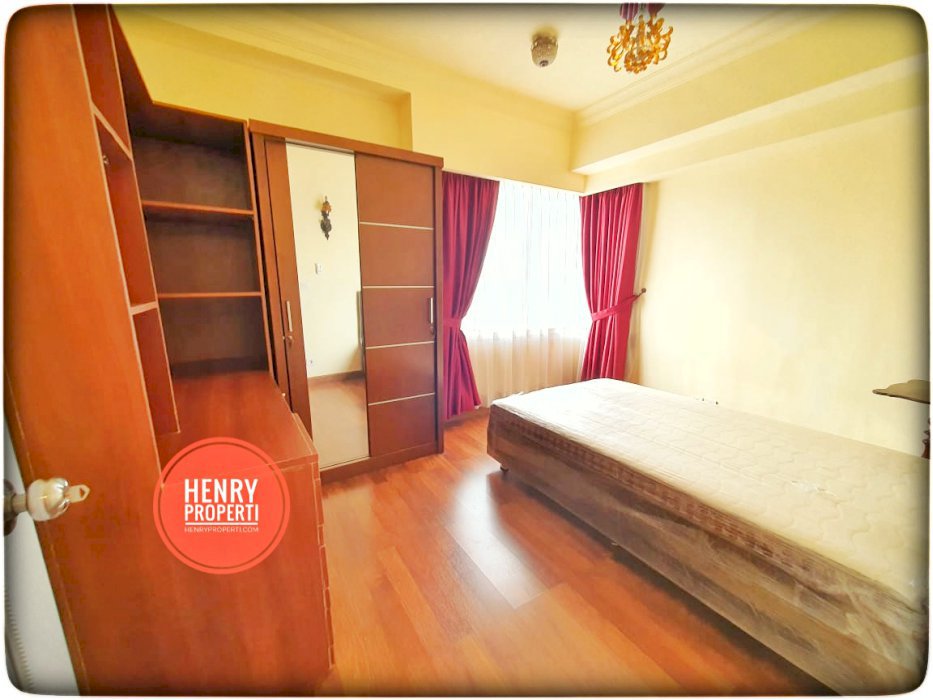 Dijual Harga Spesial Unit.Sudut 2 dan 1BR.Sdh Renov di Taman Anggrek
