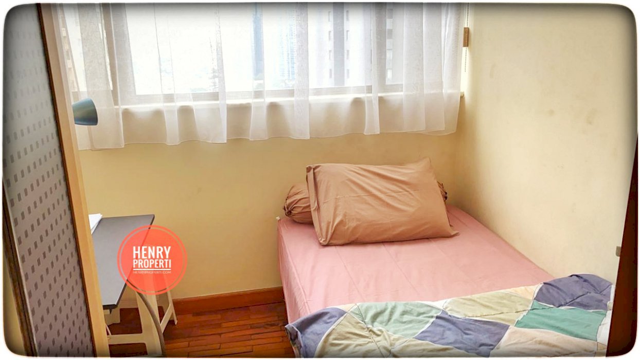 Dijual Unit Renov 3+1BR View Epicentrum Furnish di Taman Rasuna
