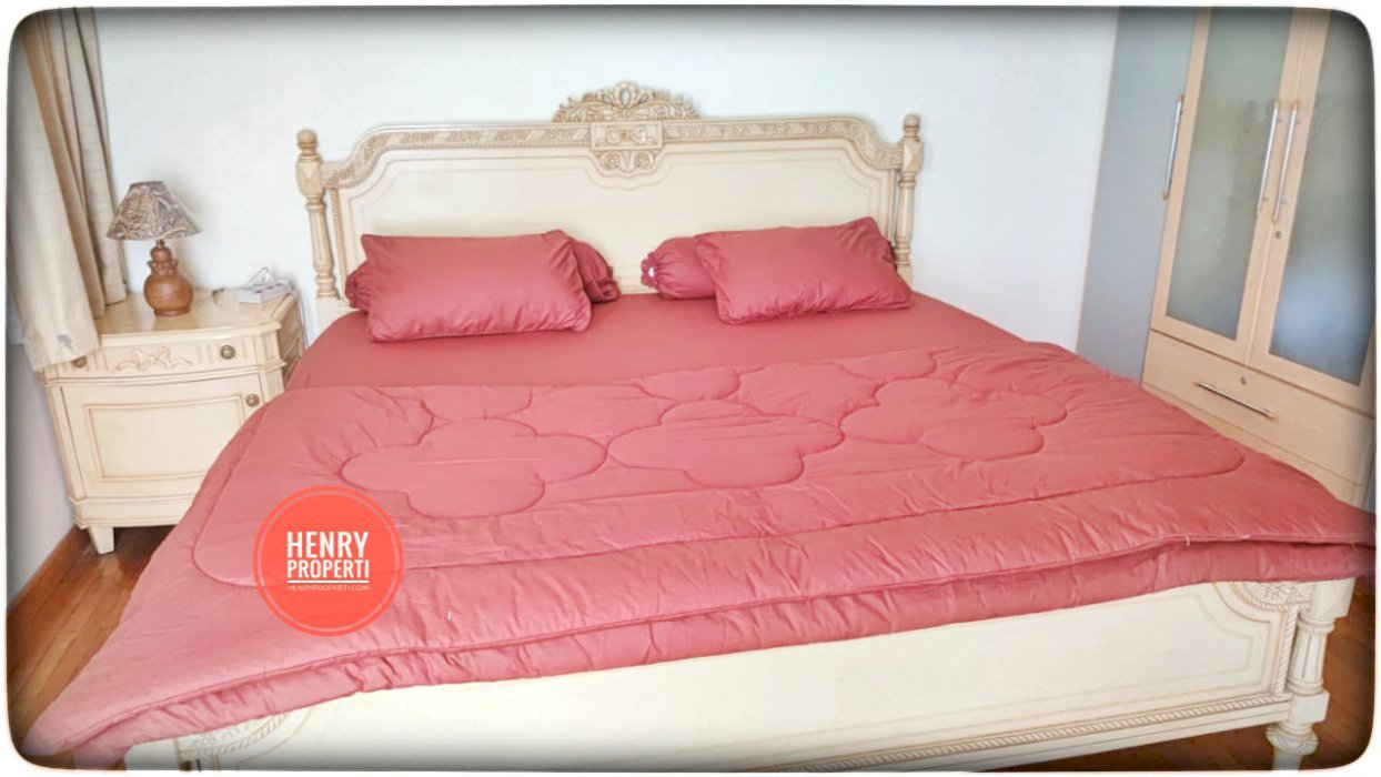 Dijual Unit Renov 3+1BR View Epicentrum Furnish di Taman Rasuna