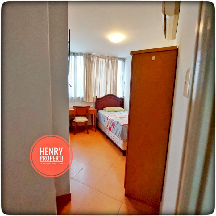 Dijual Unit Renov 3+1BR View City Furnish Lt Rendah di Taman Rasuna