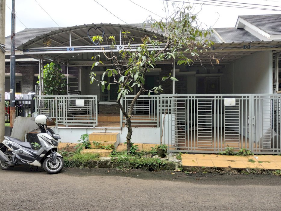 Rumah Seken Dalam Cluster di Cilebut Residence Sukaraja Bogor