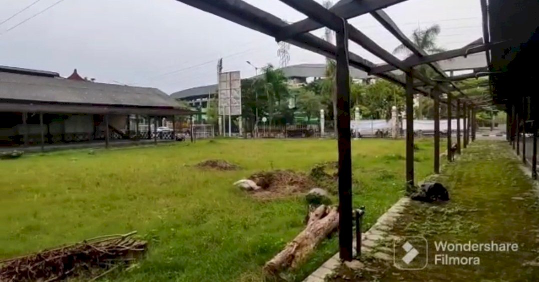 Lokasi Usaha Untuk Restaurant Pinggir Jalan
