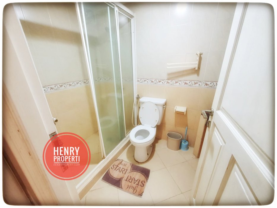 For Rent Best Unit 2+1BR Full Furnish and Renov High Fl Taman Anggrek