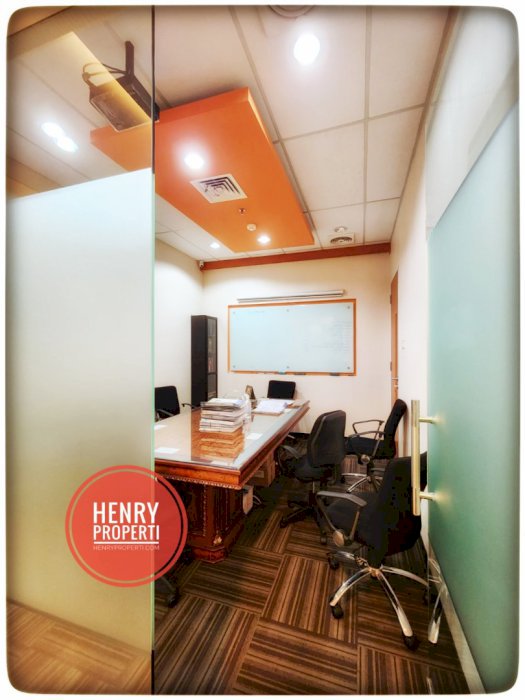 Dijual Cepat Office APL Tower Lantai Rendah Semi Furnish