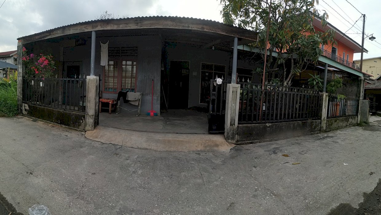 dijual tanah dan bangunan