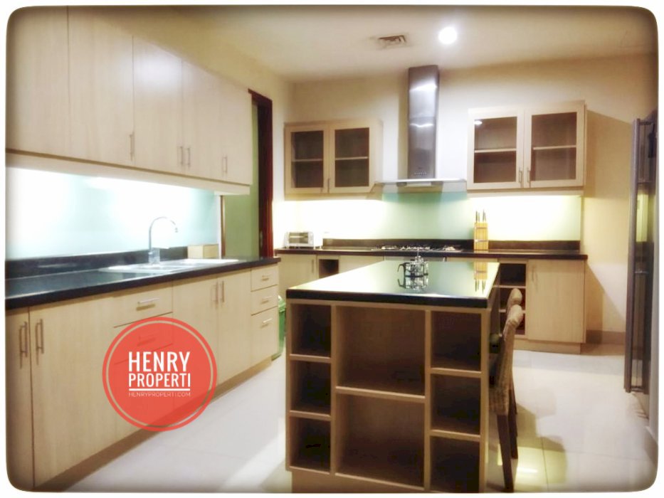 Pakubuwono Residence Dijual Cepat Best Price 3BR +1 Study Harga Spesia