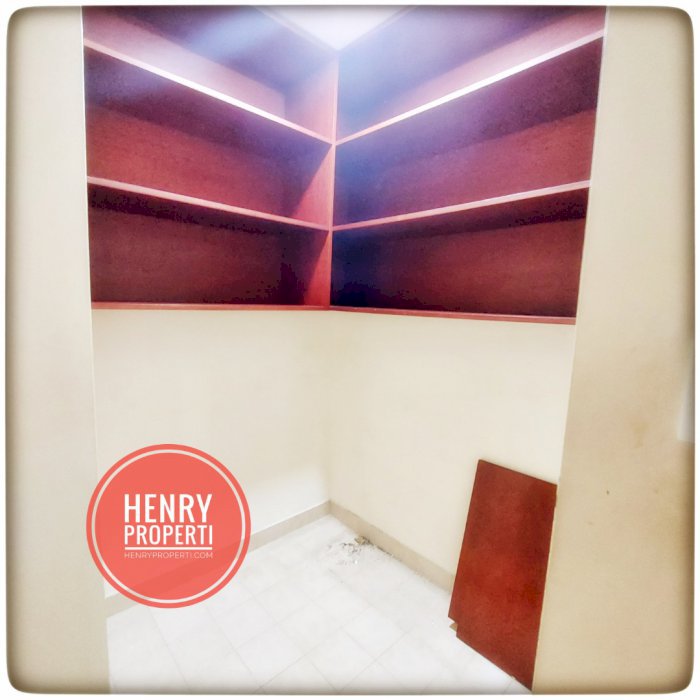 Pakubuwono Residence Dijual Cepat Best Price 3BR +1 Study Lt Rendah