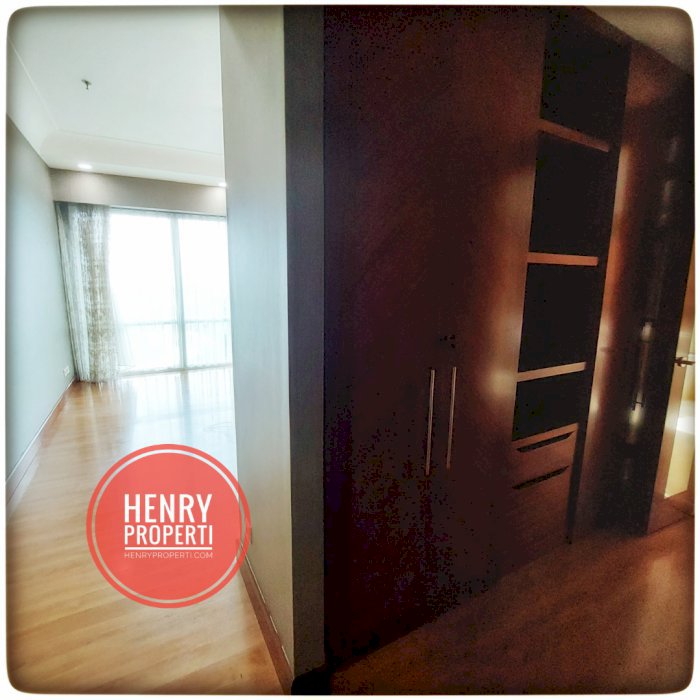 Pakubuwono Residence Dijual Cepat Best Price 3BR +1 Study Lt Rendah