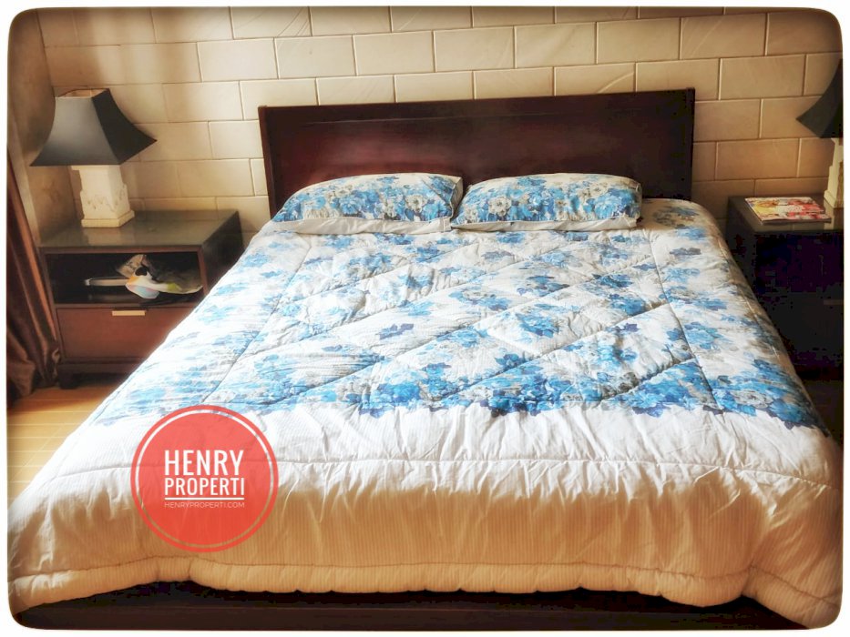 Dijual Unit Renov 2+1BR Furnish View City di Taman Rasuna