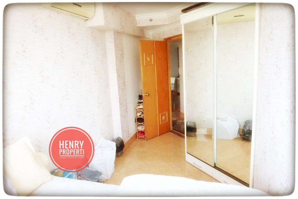 Dijual Unit Renov 3+1BR Furnish View City di Taman Rasuna