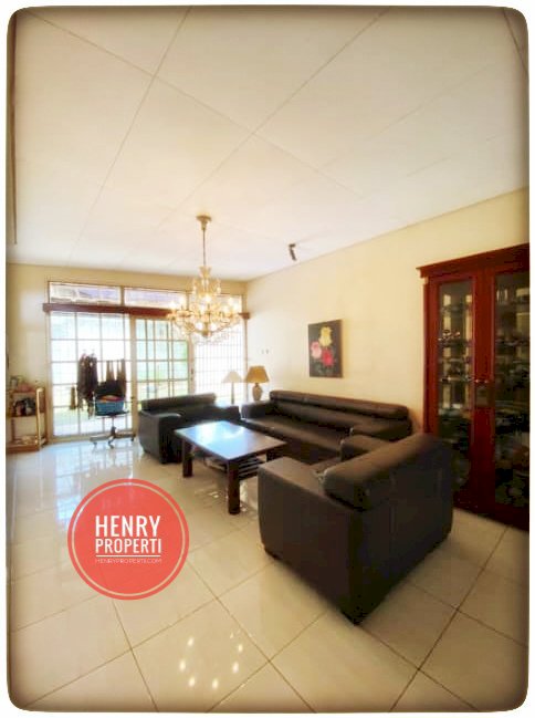 Dijual Cepat Rumah di Lebak Bulus Sangat Bagus Ready to Move in