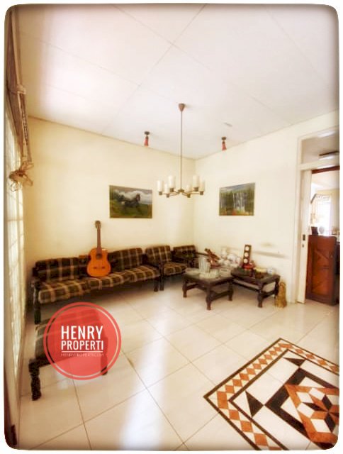 Dijual Cepat Rumah di Lebak Bulus Sangat Bagus Ready to Move in