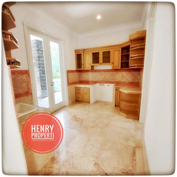 For Rent Best House at Menteng Jl Lembang for Office or Embassy