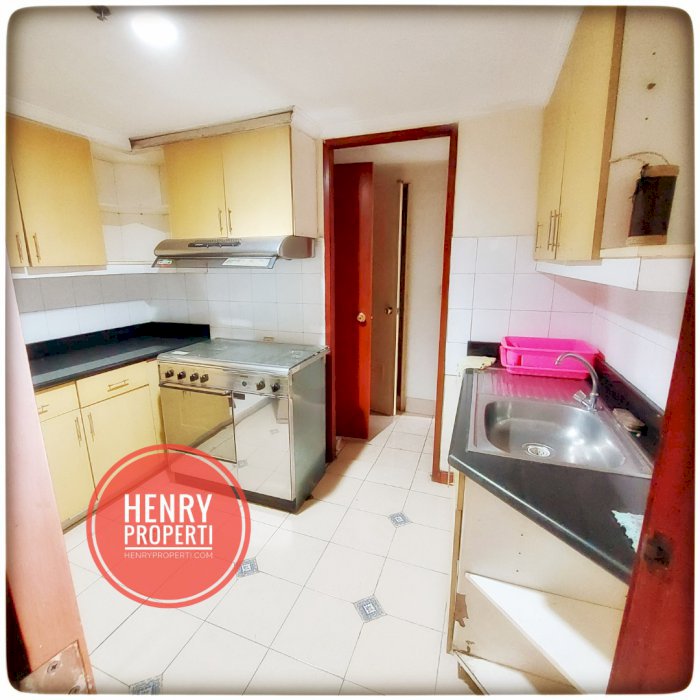 Dijual Cepat Unit 2 dan 1BR Furnish City View Taman Anggrek Condominiu