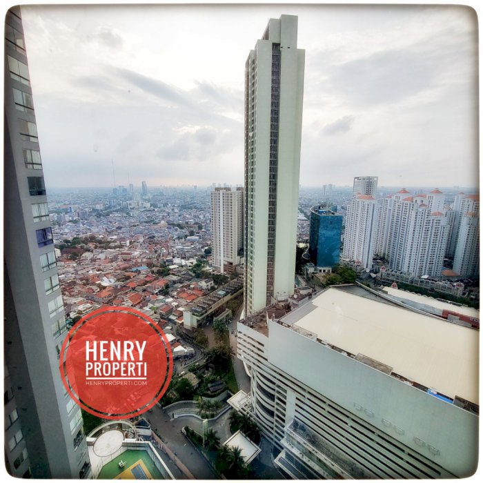Dijual Cepat Unit 2 dan 1BR Furnish City View Taman Anggrek Condominiu
