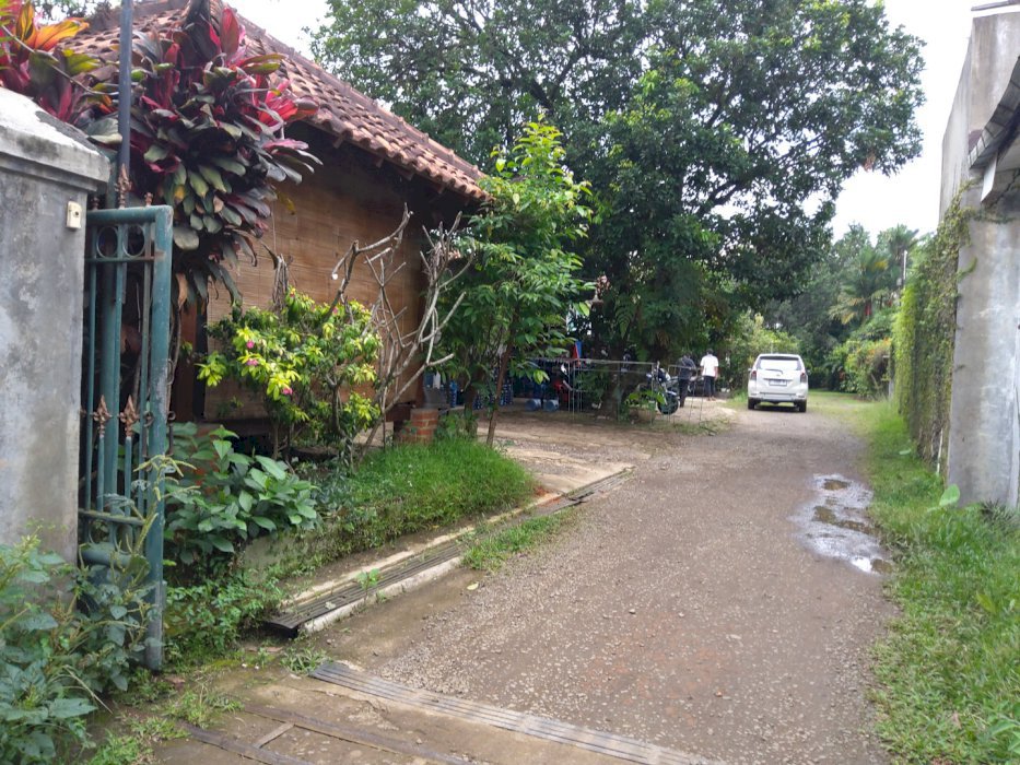 Rumah Seken Tanah Luas di Kedung Waringin Tanah Sareal Kota Bogor