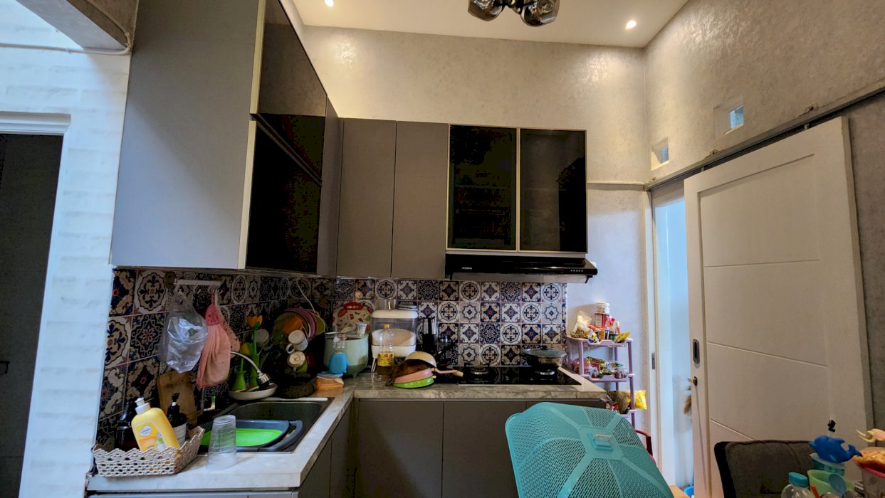 Dijual Cepat Rumah Pribadi Cluster Solo Baru