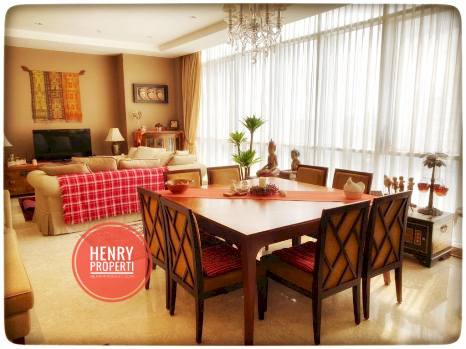 Dijual Cepat Harga Terbaik  Unit 3BR + 1 Study Full Furnish di Oakwood
