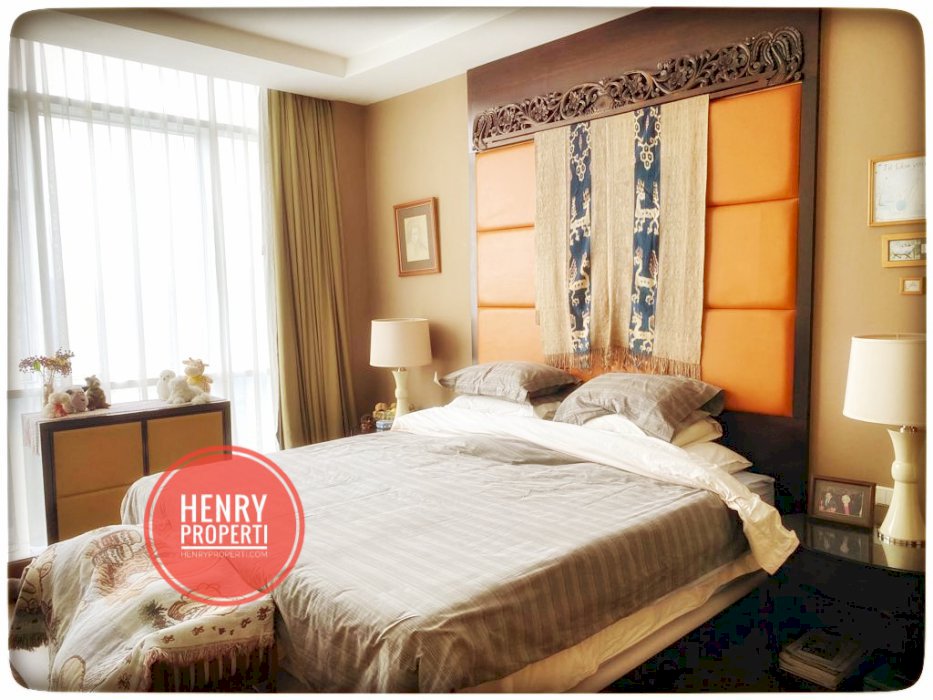 Dijual Cepat Harga Terbaik  Unit 3BR + 1 Study Full Furnish di Oakwood