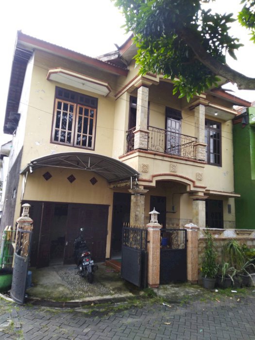 rumah 2 lantai pandaan