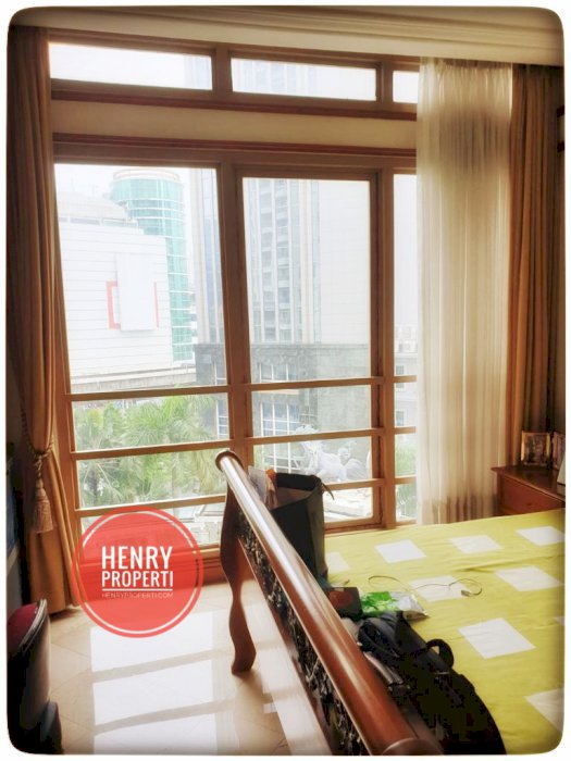 Dijual Unit 3BR + 1 Study Terbaik di Somerset Grand Citra View Pool