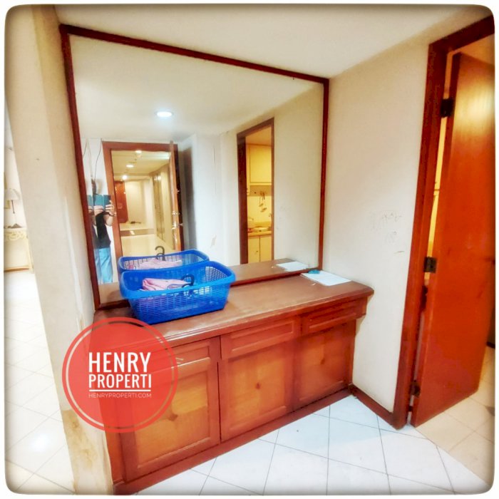 Dijual Unit Best View 3 dan 1BR  di Taman Anggrek Condominium