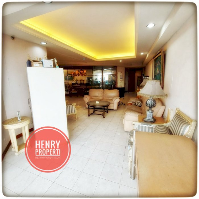 Dijual Unit Best View 3 dan 1BR  di Taman Anggrek Condominium