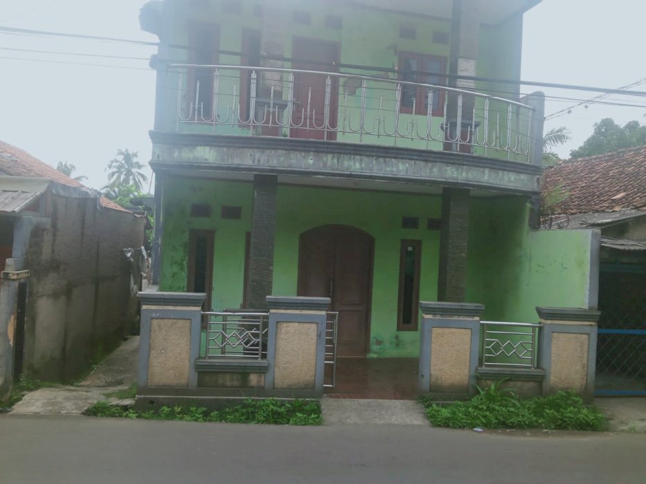 Jual rumah 80 M surat AJB lokasi pinggir jalan