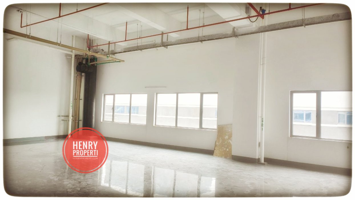 DISEWAKAN GEDUNG DI KAWASAN INDUSTRI COCOK UNT KANTOR, PABRIK, GUDANG