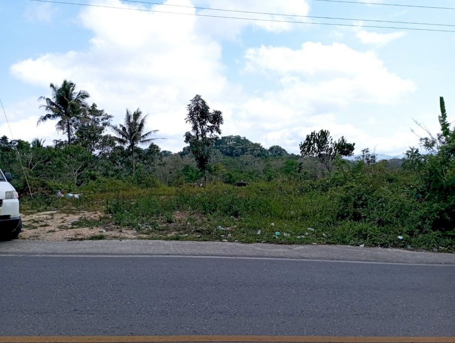 Lokasi kilometer 6, waikabubak, sumba barat, nusa tenggara timur