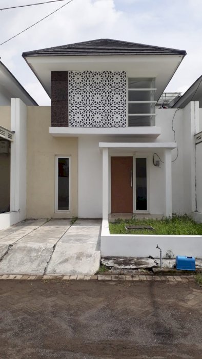 Cluster The Trust Waru Sidoarjo