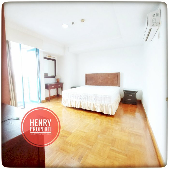 Dijual Cepat Harga BU 2 BR HARGA DI BAWAH NJOP Park Royale Executive