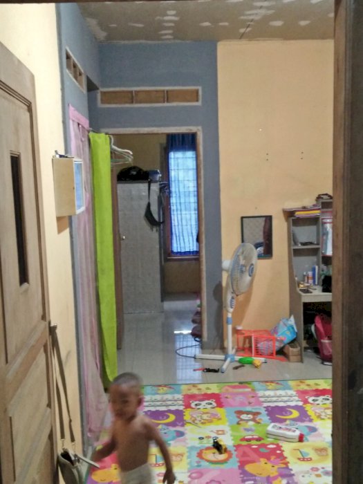 Rumah bangunan kokoh masuk mbil bu