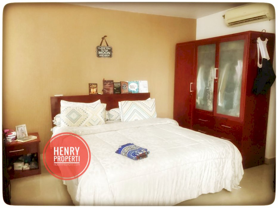 Dijual Unit Terbaik 3+1BR Full Furnish View Epicentrum di Taman Rasuna