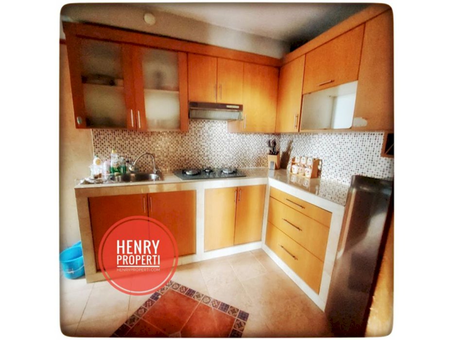 Dijual Unit Terbaik 2+1BR Furnish Lantai Tengah di Apt Taman Rasuna