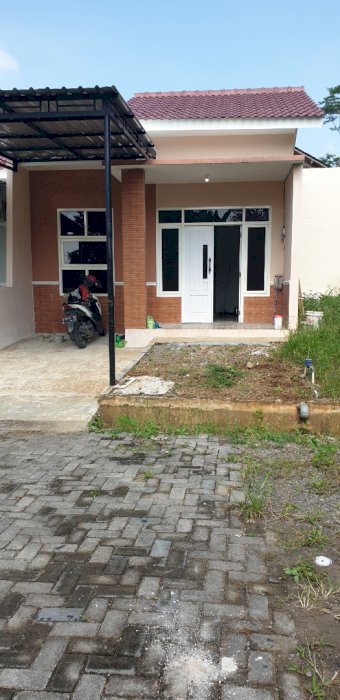 rumah bagus di wonolopo mijen