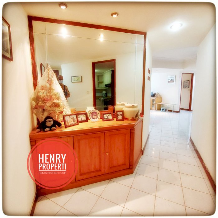 Dijual Harga Spesial Unit 2 dan 1BR Type Sudut di Taman Anggrek Condo