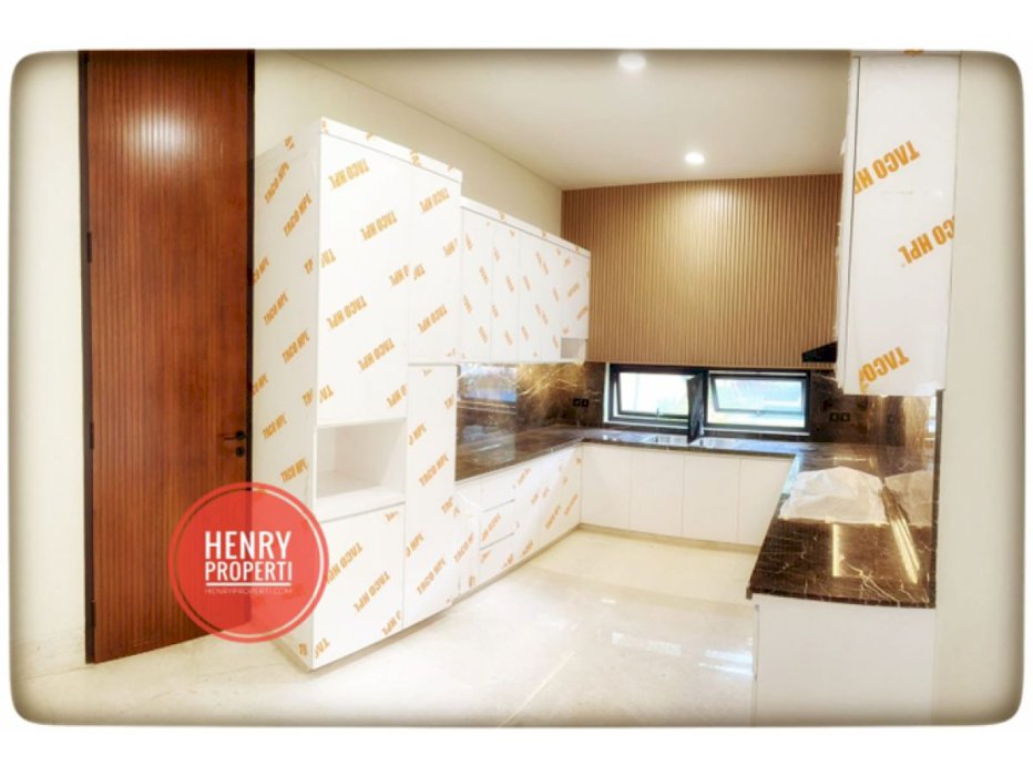 Di jual Rumah Mewah Jl Kemang Sel JakSel lokasi strategis Bebas Banjir