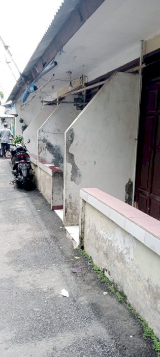Kontrakan 6 pintu Beji Depok