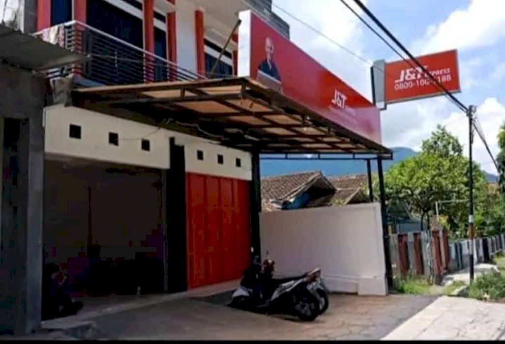 Jual ruko lokasi strategis komersial
