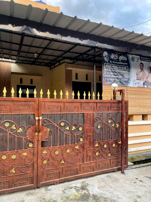 RUMAH DI JUAL DI HARAPAN INDAH 1